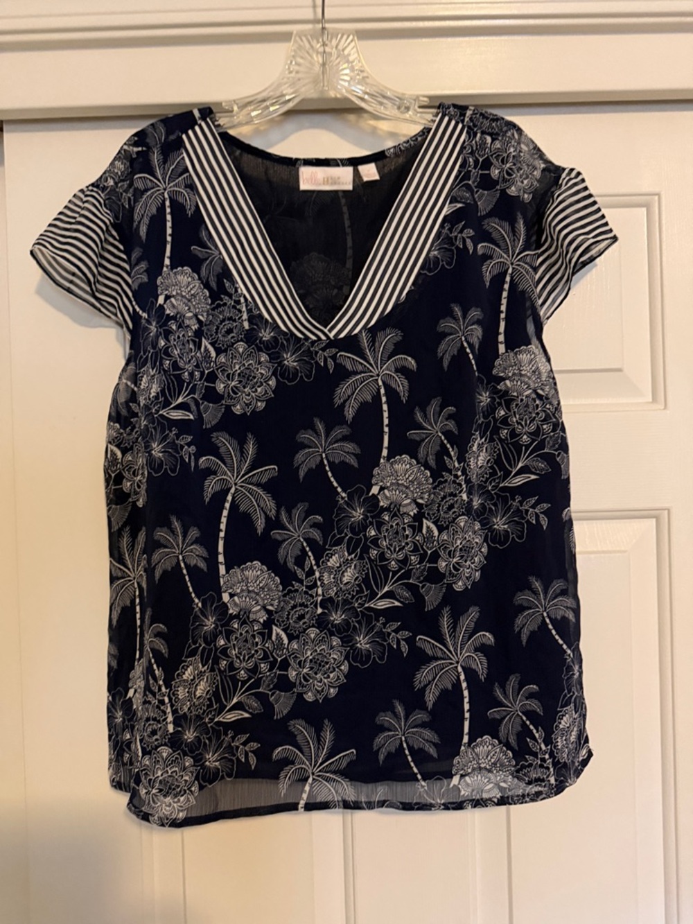 NEW Belle by Kim Gravel Navy and White Top